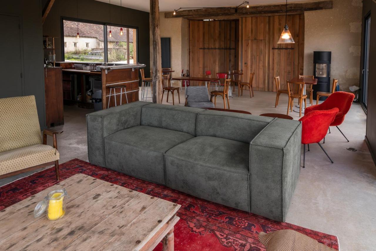 Hotel La Planque à Bellou-le-Trichard Extérieur photo