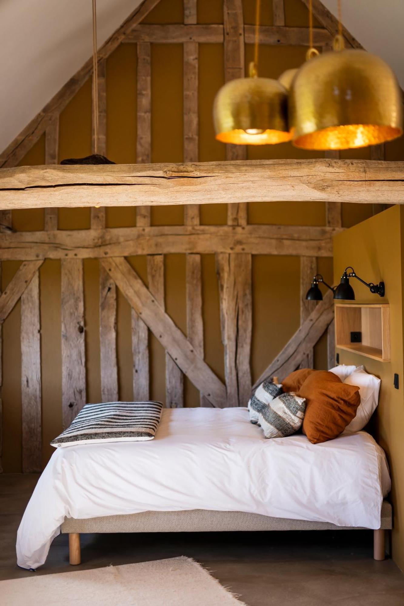 Hotel La Planque à Bellou-le-Trichard Extérieur photo