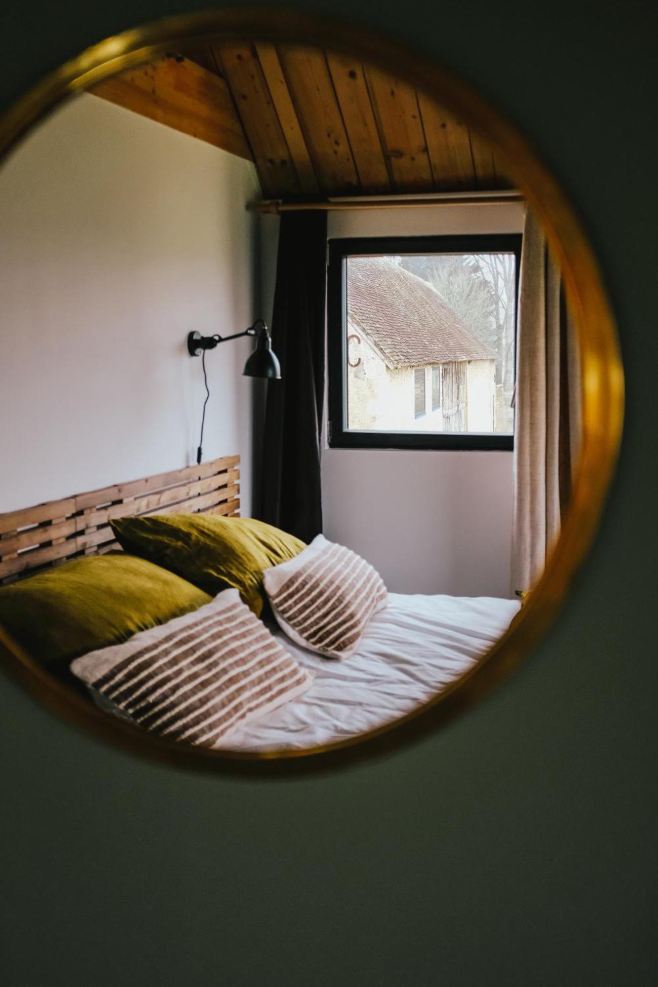 Hotel La Planque à Bellou-le-Trichard Extérieur photo